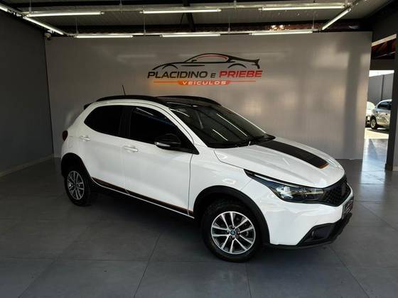 FIAT ARGO 1.3 FIREFLY FLEX TREKKING MANUAL